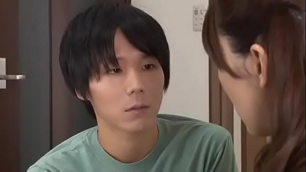 Con có chuyện buồn mẹ banh lồn cho con đụ xã stress