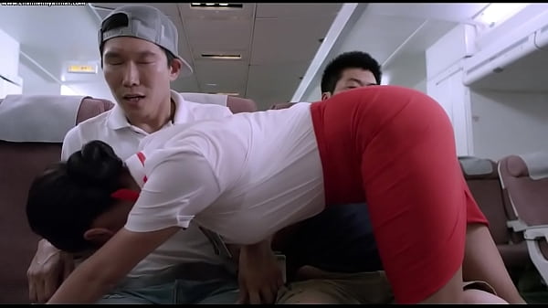 Chịch luôn em tiếp viên hàng không dâm đãng