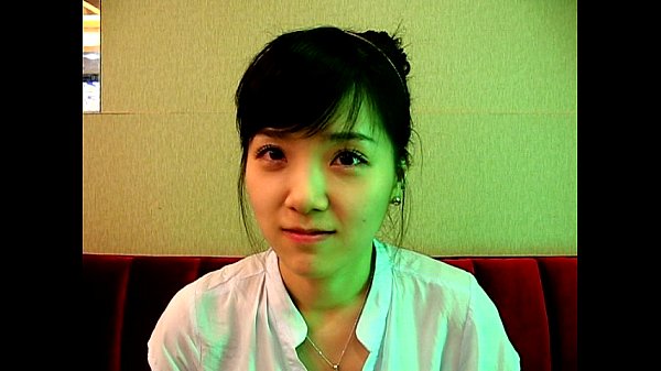 Đụ em gái dâm lồn lắm lông