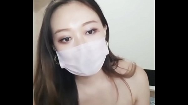 Em hot girl show hàng cực trắng
