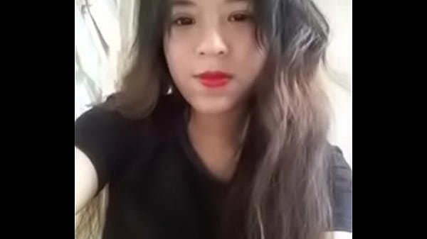Em sinh viên mặt xinh mò lồn tự sướng
