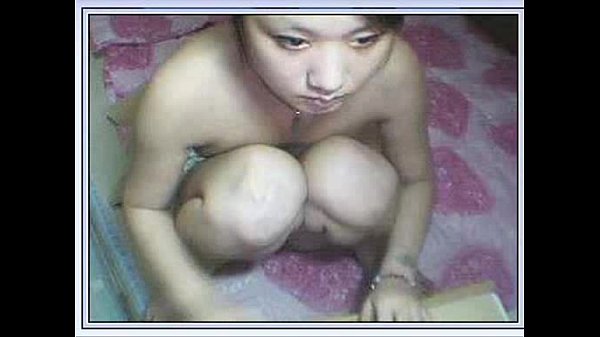 Em gái xinh vạch lồn ra chat sex
