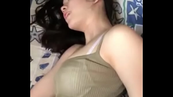 Con vợ vú bự địt mà cười sảng khoái