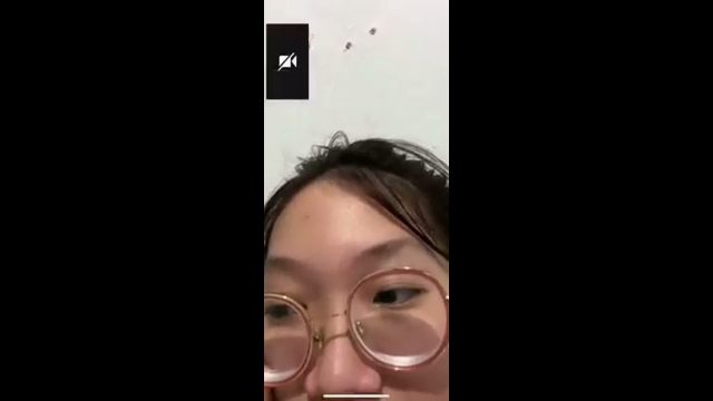 Em sinh viên kính cận chat sex với trai lạ trong zalo